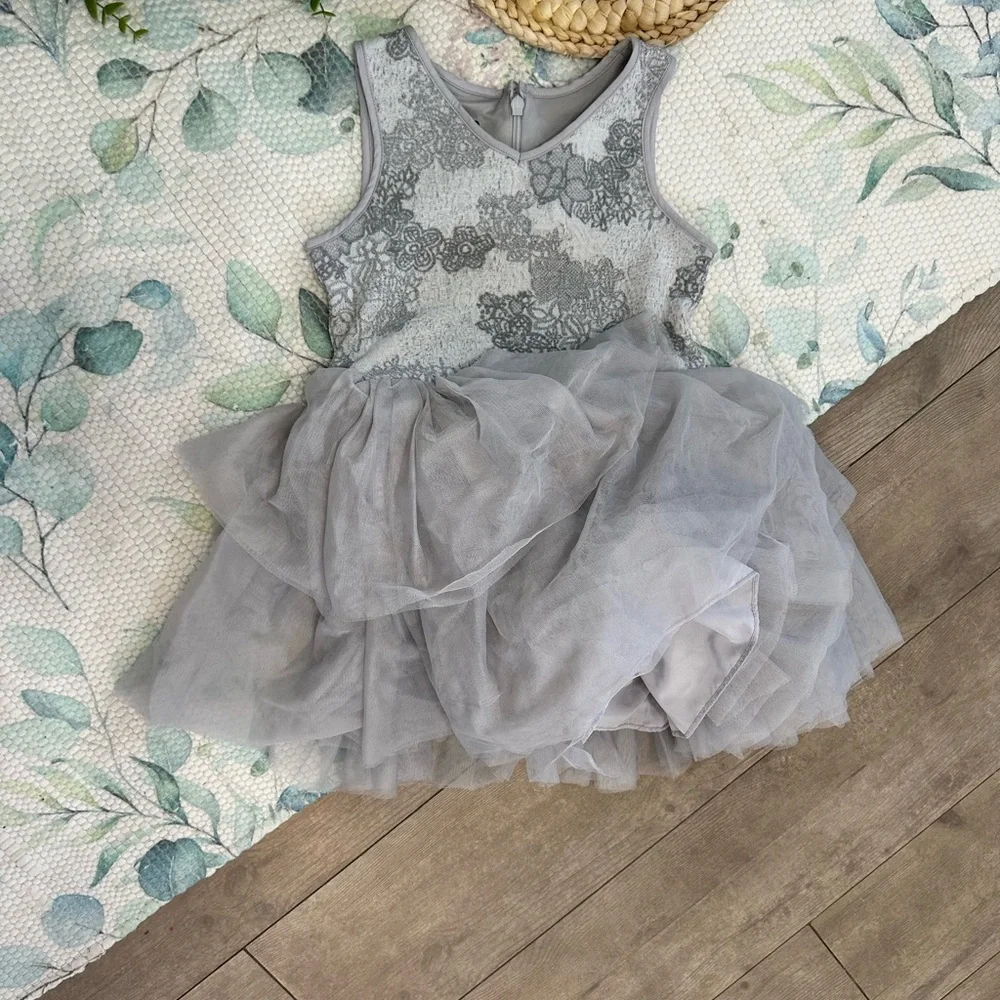 Pippa & Julie Boutique Little Girl Size 4 Formal Christmas Holiday Party Dress